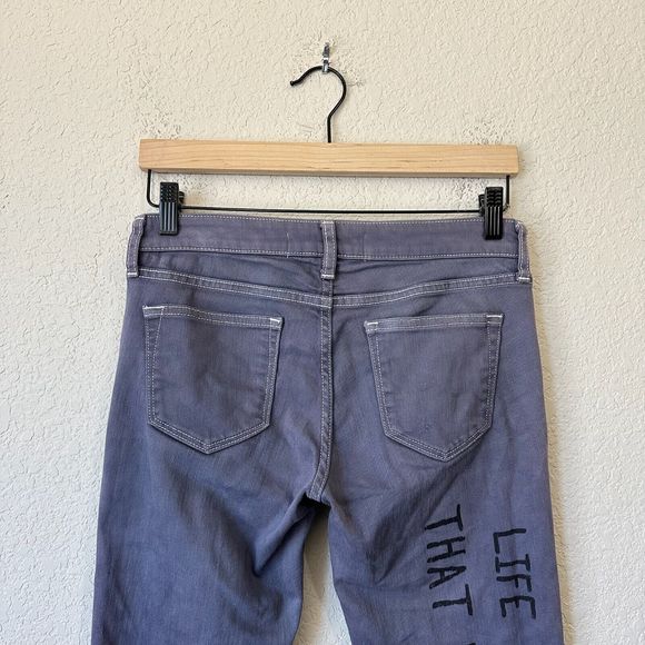 AMBER IBARRECHE x UNIQLO Printed Low-Rise Skinny Jeans in Grey - Picture 2 of 12